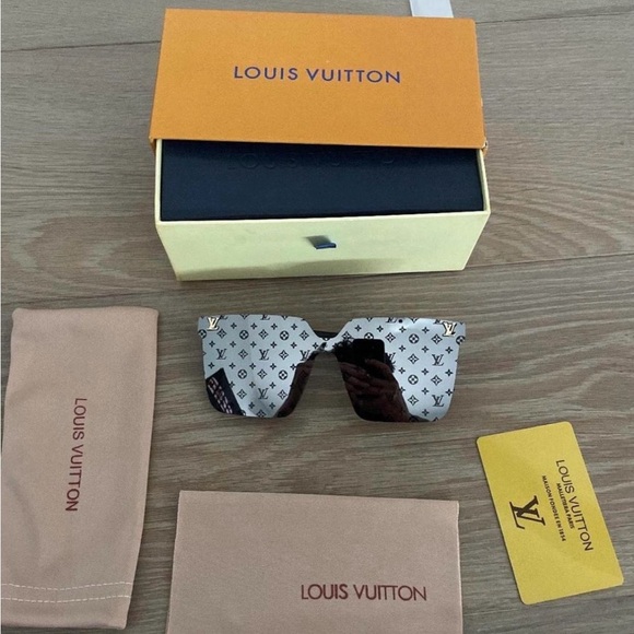 Louis Vuitton Monogram Sunglasses with Black and Gold Accents - Picture 1 of 2